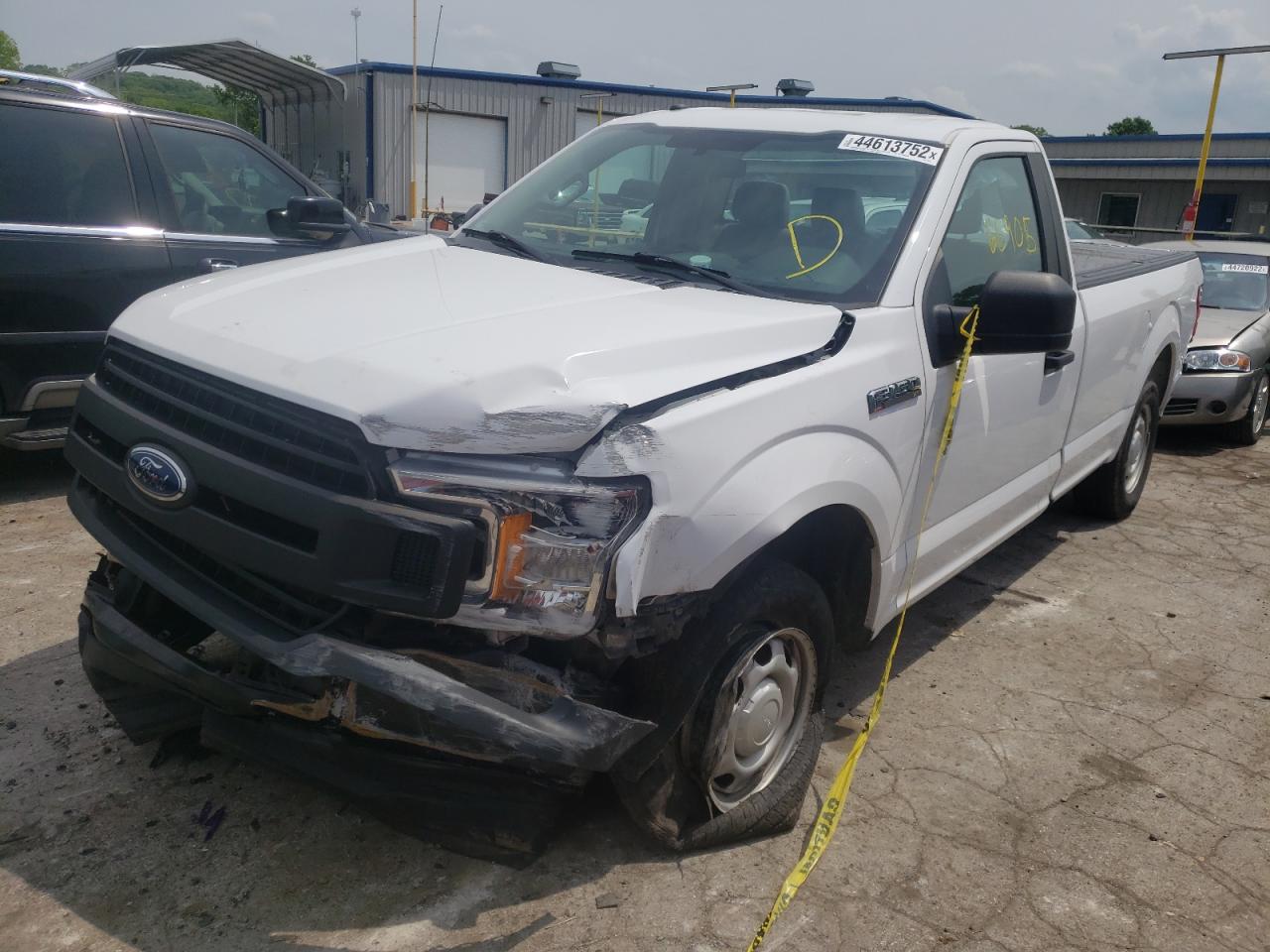 صورة رقم 2 من المزاد - 2018 FORD F150 مع VIN 1FTMF1CB5JKC99428