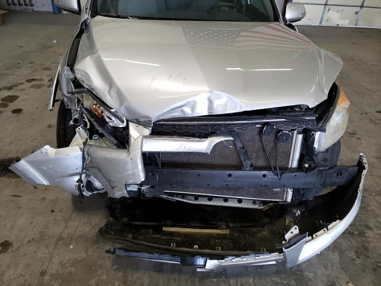 Photo 9 from auction – 2011 TOYOTA RAV4 LIMIT with VIN 2T3YK4DV7BW013935