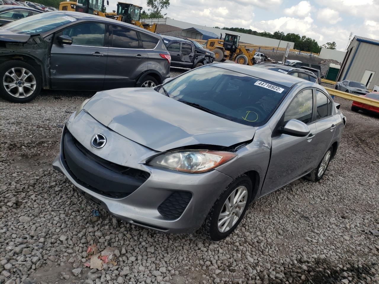 Photo 2 from auction – 2012 MAZDA 3 I with VIN JM1BL1V74C1558900