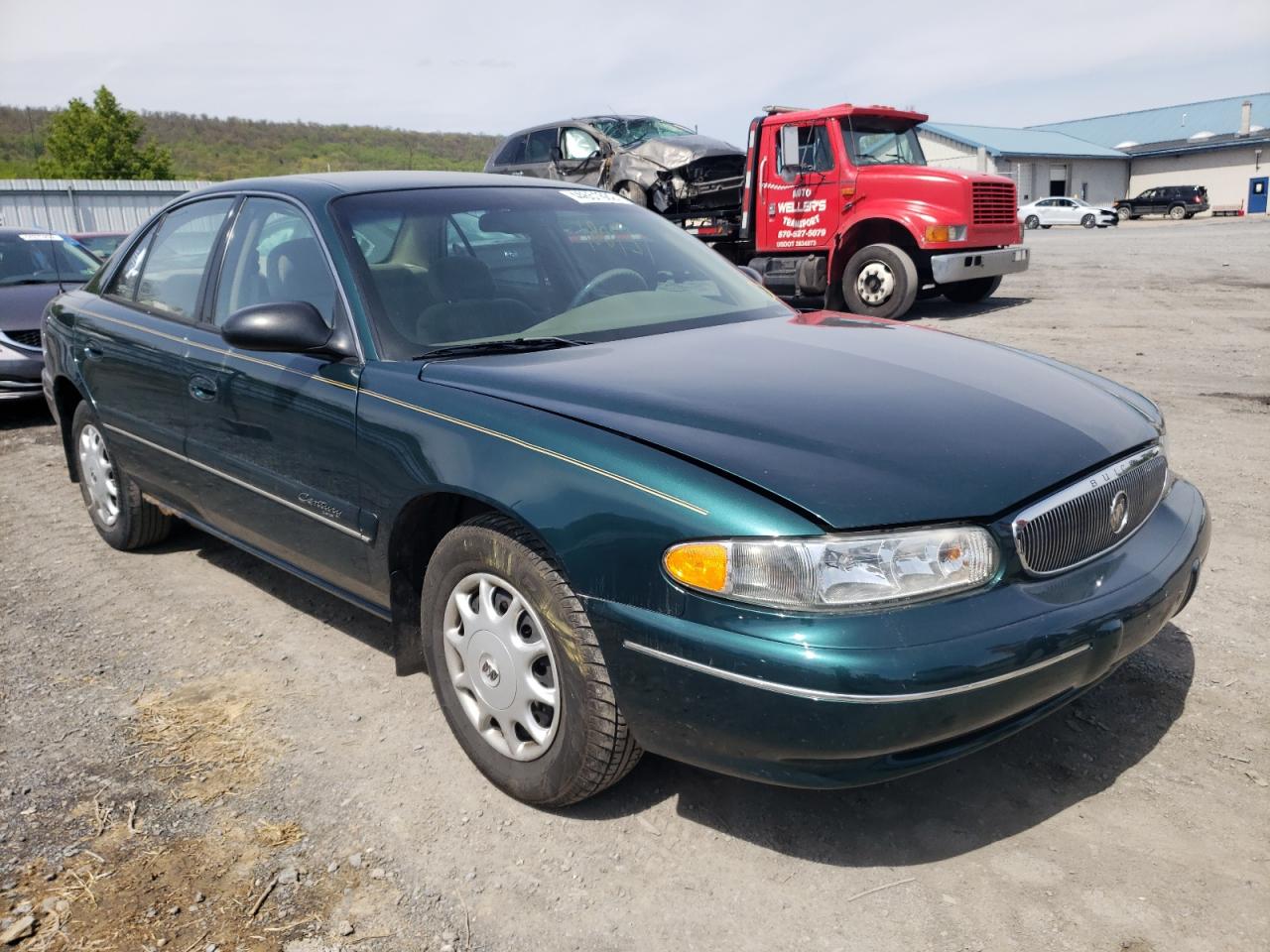 BUICK CENTURY CU 2000 with VIN 2G4WS52J1Y1102670 - Photo from auction
