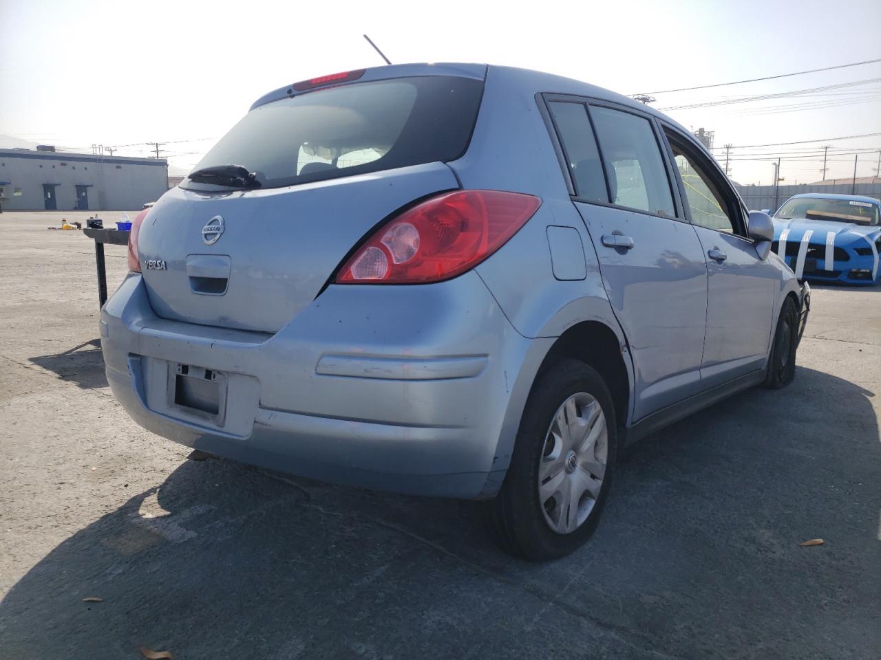 Photo 4 from auction – 2010 NISSAN VERSA S with VIN 3N1BC1CP0AL409105