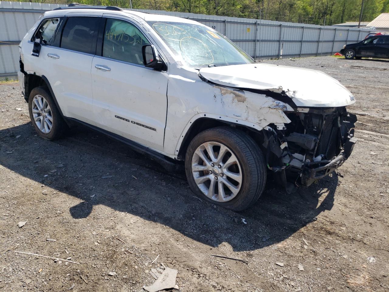 JEEP GRAND CHER 2017 with VIN 1C4RJFBG4HC882401 - Photo from auction