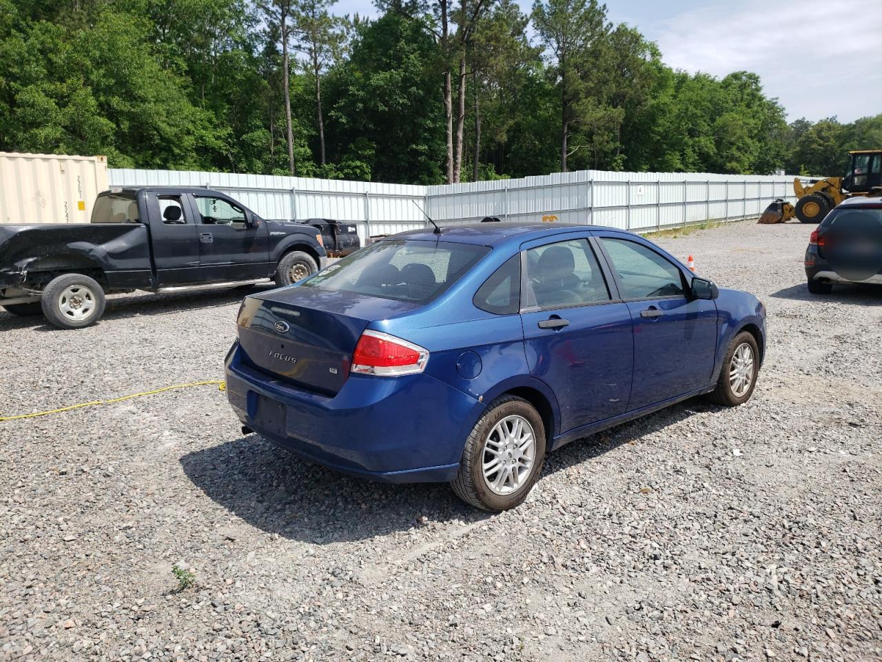 Photo 4 from auction – 2009 FORD FOCUS SE with VIN 1FAHP35N99W245853