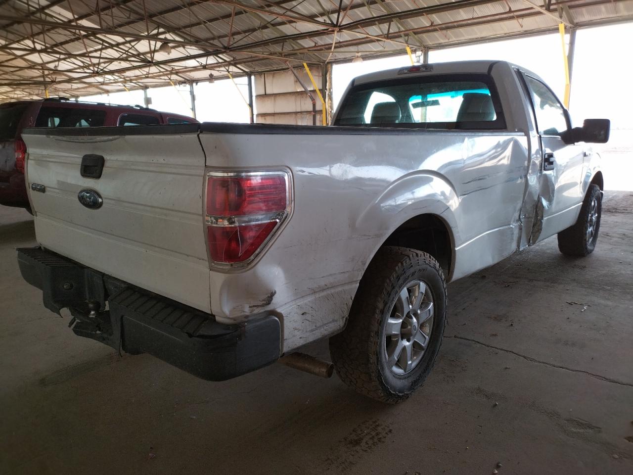 Photo 4 from auction – 2010 FORD F150 with VIN 1FTMF1CW4AKE32666