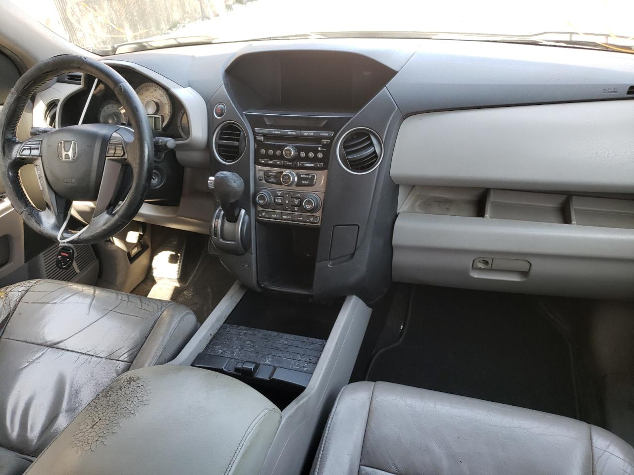 Photo 9 from auction – 2012 HONDA PILOT EXL with VIN 5FNYF3H57CB010002