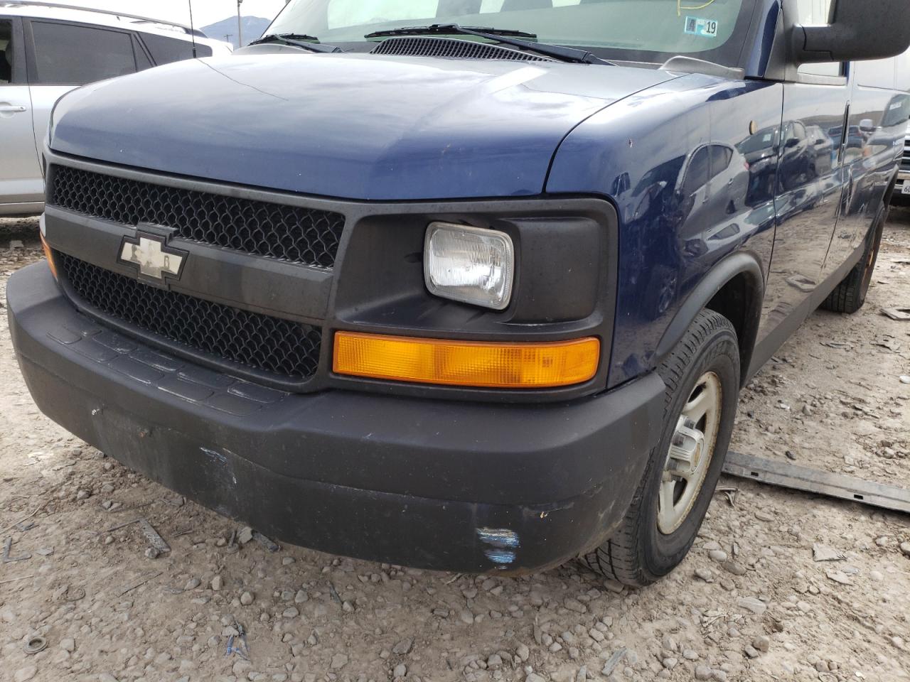 Photo 9 from auction – 2003 CHEVROLET EXPRESS G1 with VIN 1GCEG15X631225972