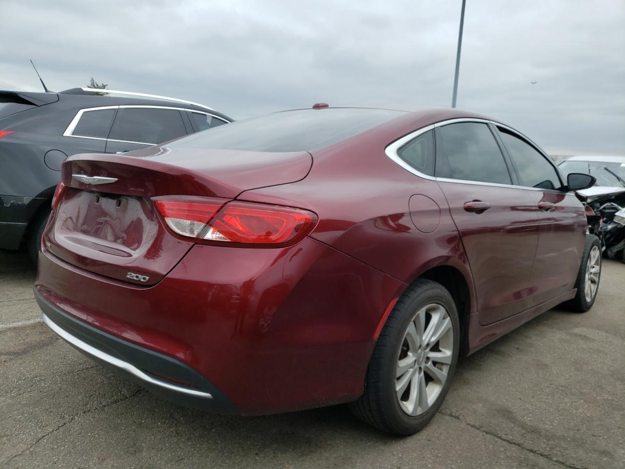 Photo 4 from auction – 2015 CHRYSLER 200 LIMITE with VIN 1C3CCCAB8FN659157