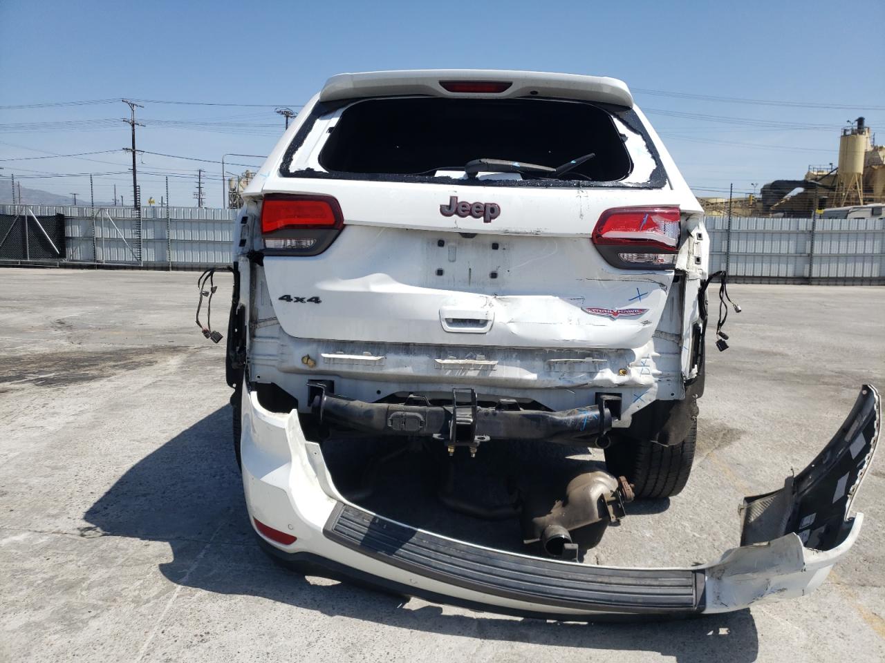 Photo 9 from auction – 2017 JEEP GRAND CHER with VIN 1C4RJFLG5HC695618