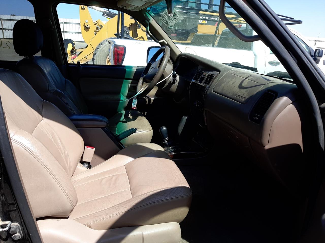 Photo 5 from auction – 2001 TOYOTA 4RUNNER LI with VIN JT3HN87R210340196