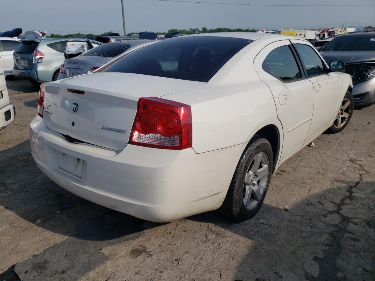 Photo 4 from auction – 2010 DODGE CHARGER with VIN 2B3CA4CD8AH178740