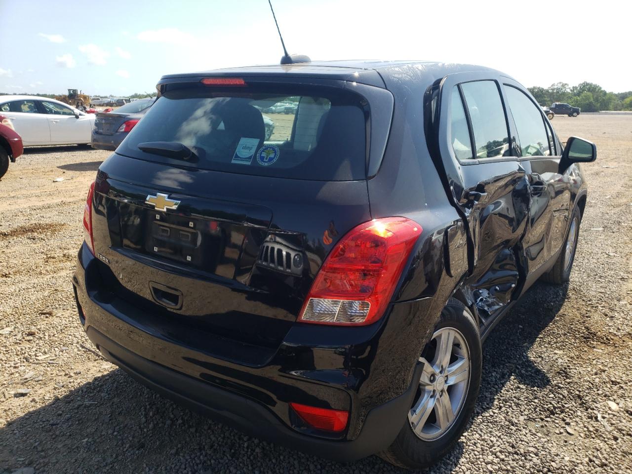 Photo 4 from auction – 2019 CHEVROLET TRAX LS with VIN 3GNCJKSB2KL216630