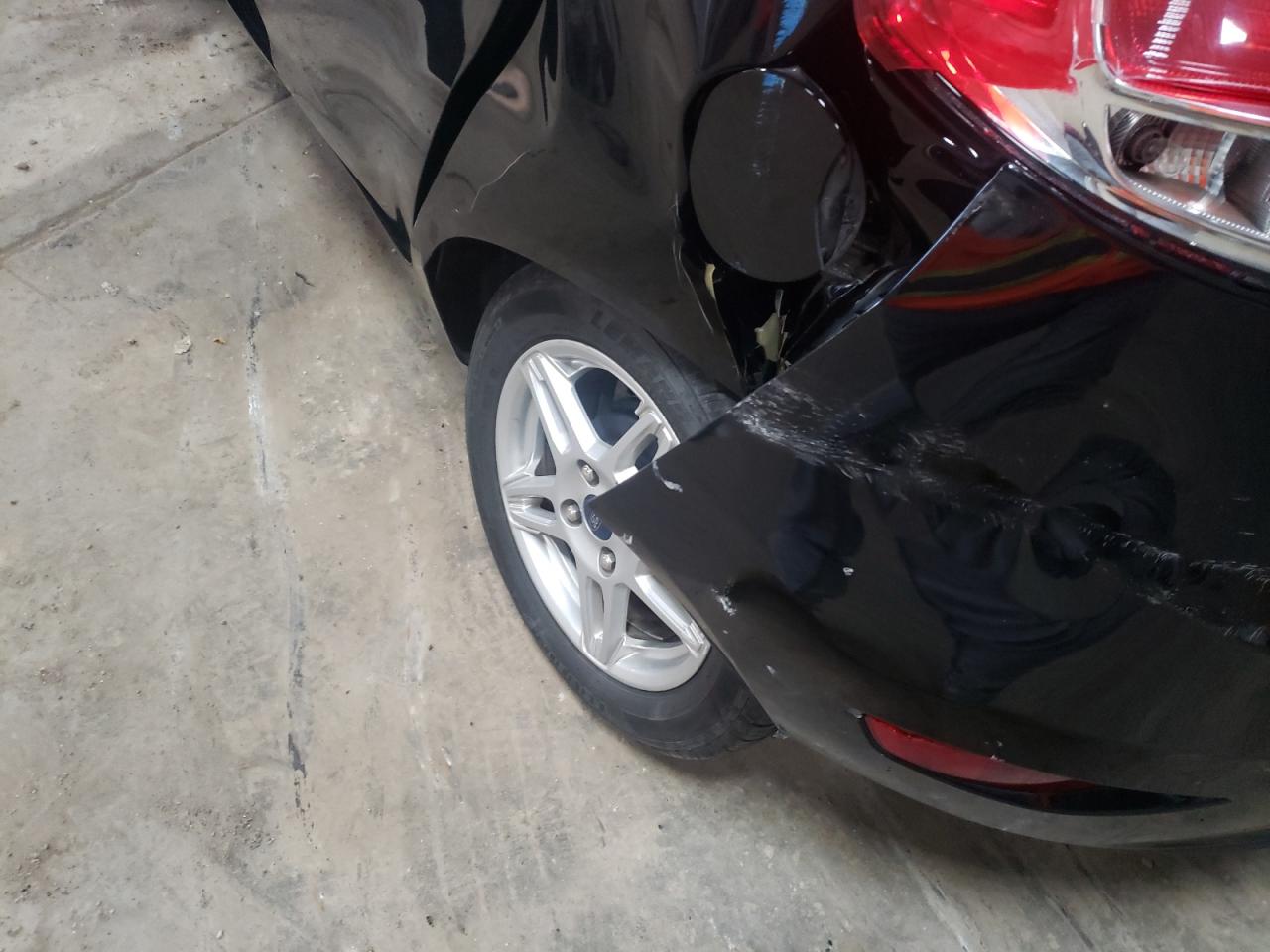 Photo 9 from auction – 2019 FORD FIESTA SE with VIN 3FADP4EJ0KM156129