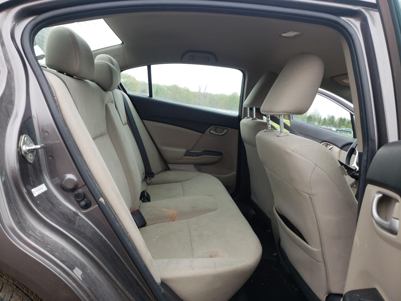 Photo 6 from auction – 2013 HONDA CIVIC LX with VIN 19XFB2F55DE086339
