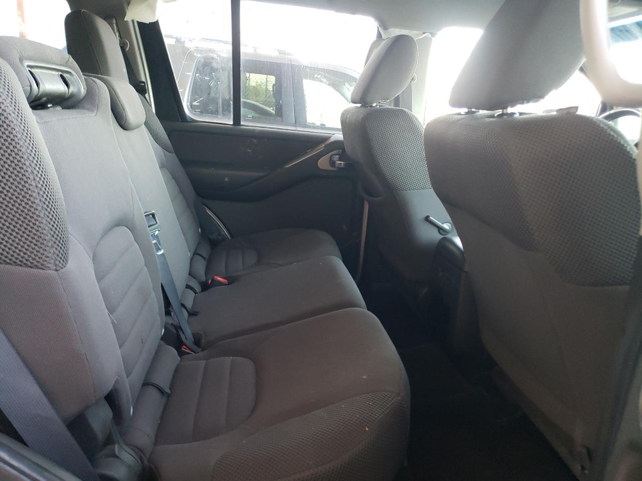 Photo 6 from auction – 2012 NISSAN PATHFINDER with VIN 5N1AR1NB9CC636859