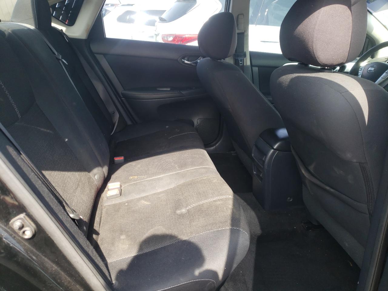 Photo 6 from auction – 2016 NISSAN SENTRA S with VIN 3N1AB7AP5GY322011