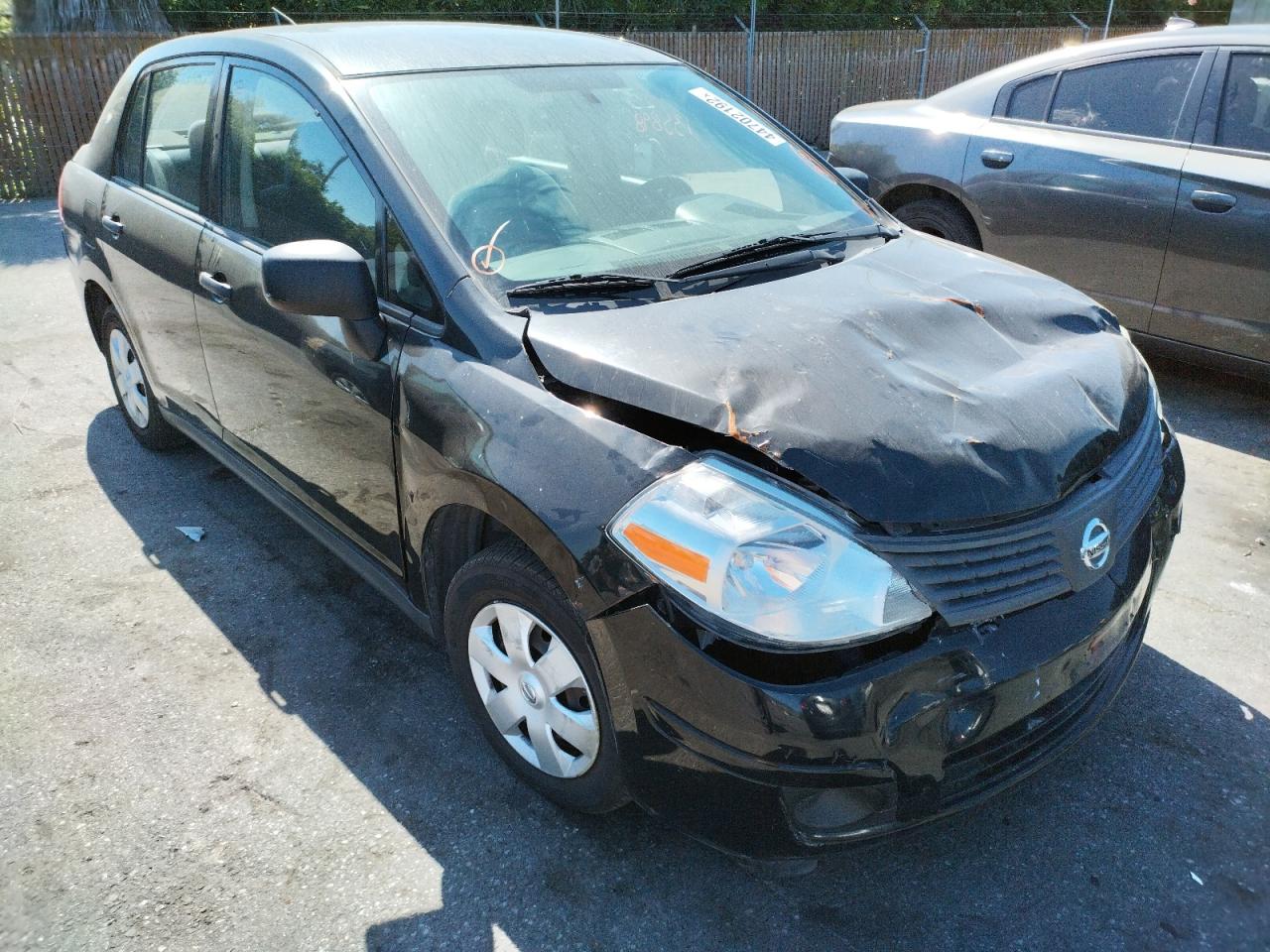 NISSAN VERSA S 2011 с VIN 3N1CC1AP3BL407034 - Фото с аукциона
