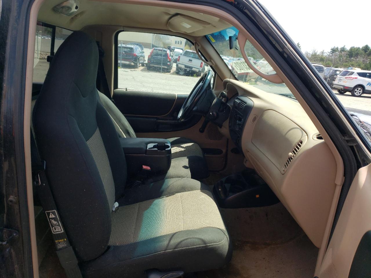 Photo 5 from auction – 2003 FORD RANGER with VIN 1FTYR10D23TA04796