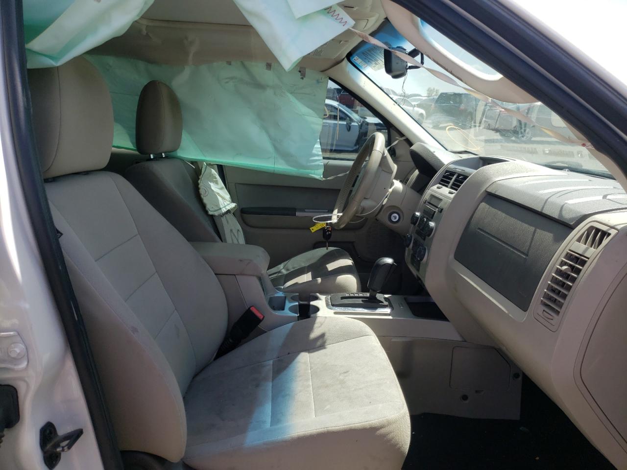 Photo 5 from auction – 2012 FORD ESCAPE XLT with VIN 1FMCU0D75CKB04092