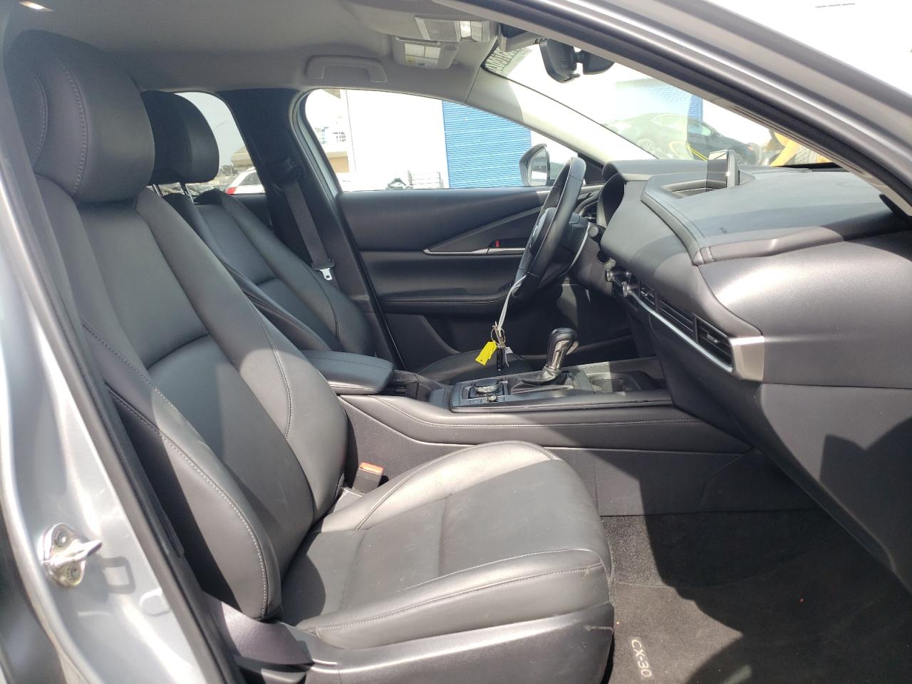 Photo 5 from auction – 2021 MAZDA CX-30 SELE with VIN 3MVDMBBL2MM242590
