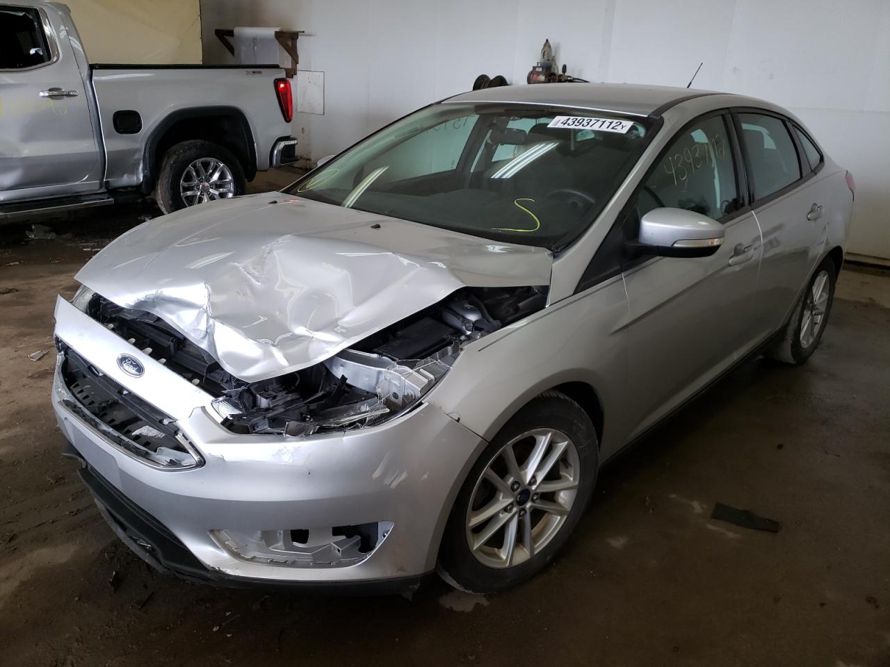 Photo 2 from auction – 2015 FORD FOCUS SE with VIN 1FADP3F21FL384374
