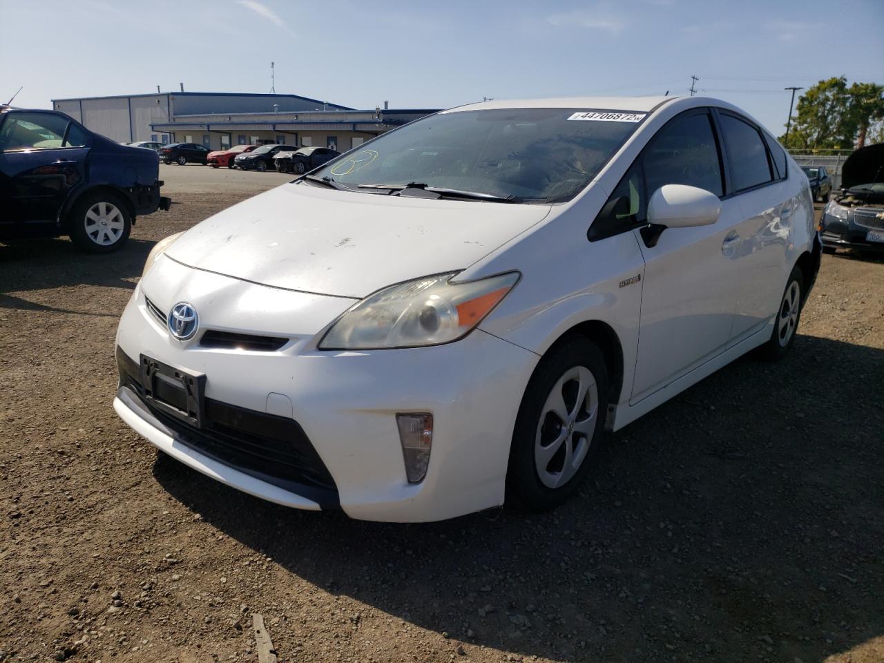 Photo 2 from auction – 2013 TOYOTA PRIUS with VIN JTDKN3DU5D5568083