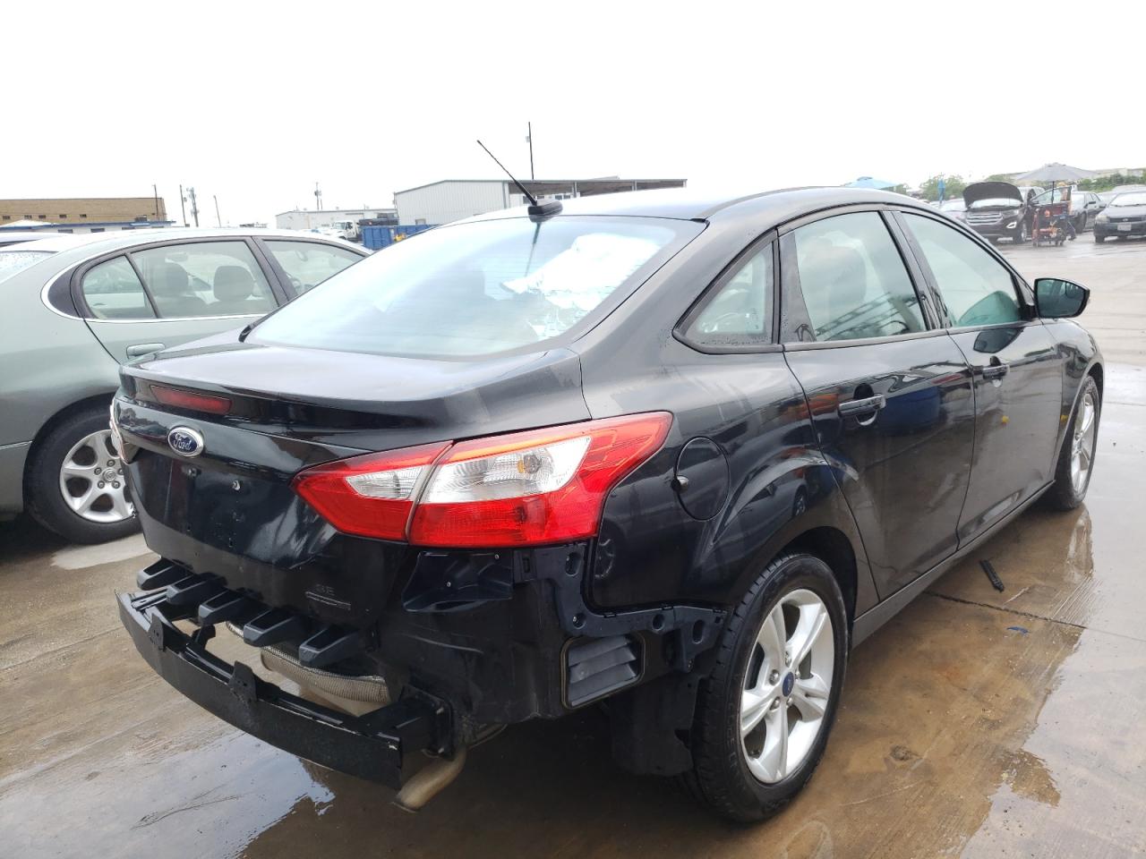 صورة رقم 4 من المزاد - 2014 FORD FOCUS SE مع VIN 1FADP3F24EL324328