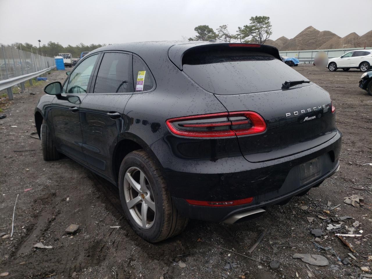 Photo 3 from auction – 2017 PORSCHE MACAN with VIN WP1AA2A54HLB80891