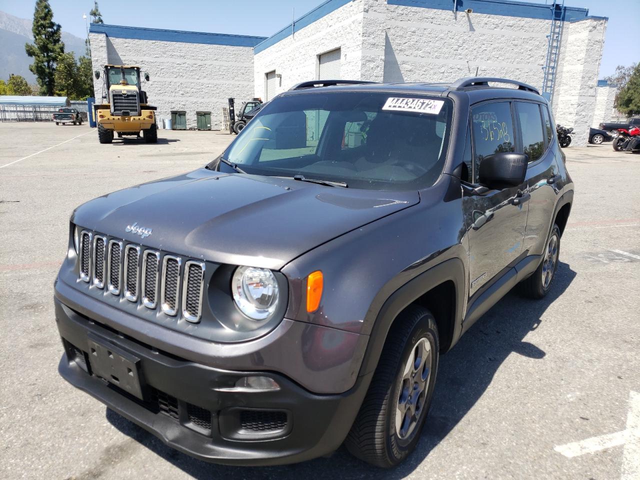 Photo 2 from auction – 2016 JEEP RENEGADE S with VIN ZACCJBAW7GPC51501