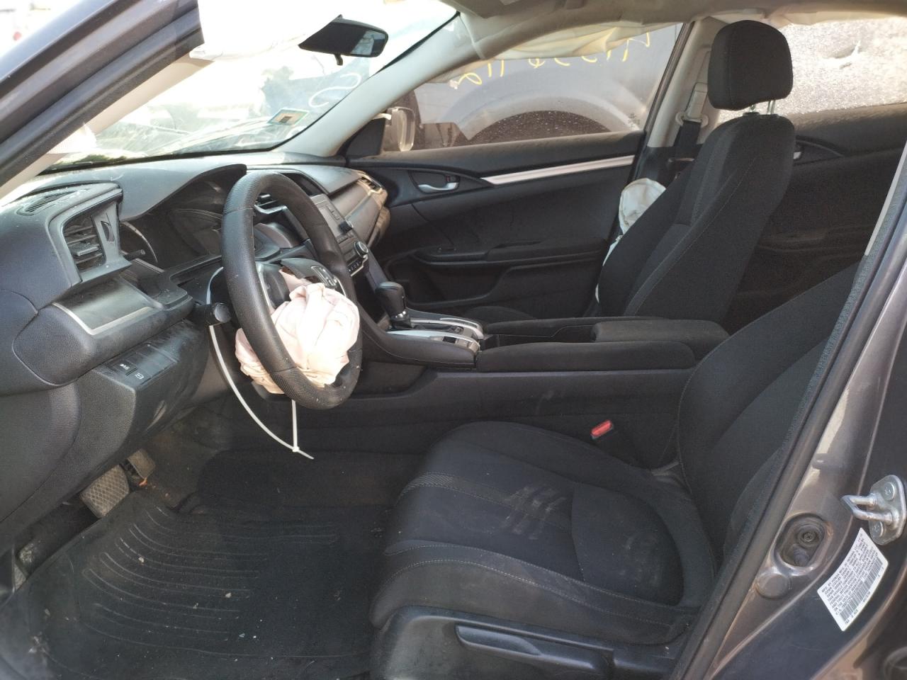 Photo 5 from auction – 2016 HONDA CIVIC LX with VIN 19XFC2F52GE003595