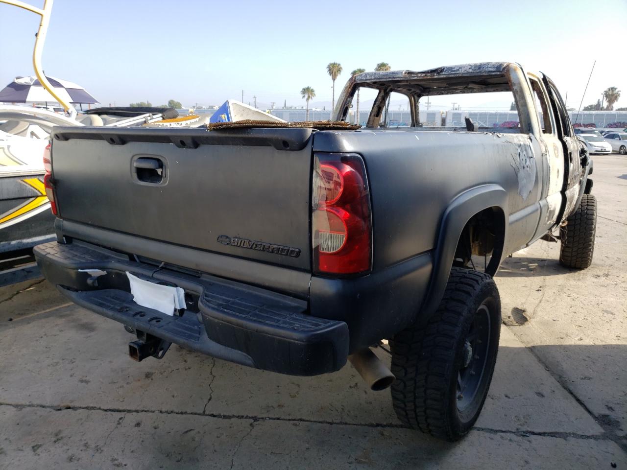 Photo 4 from auction – 2006 CHEVROLET SILVERADO with VIN 1GCHC29U26E228900