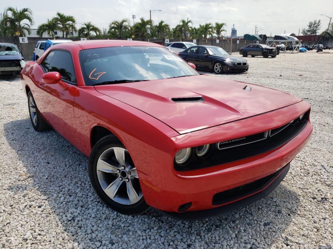 DODGE CHALLENGER 2018 with VIN 2C3CDZAG1JH236238 - Photo from auction