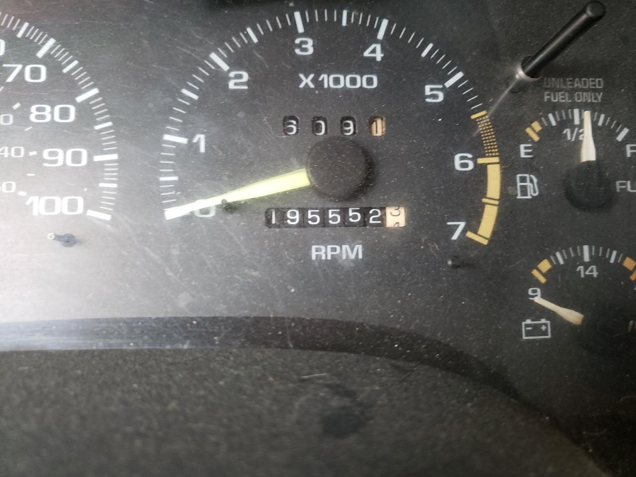 Photo 8 from auction – 1997 GMC SONOMA with VIN 1GTCS1444V8511424