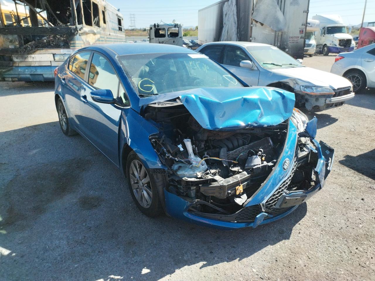 KIA FORTE EX 2014 with VIN KNAFX4A8XE5052888 - Photo from auction