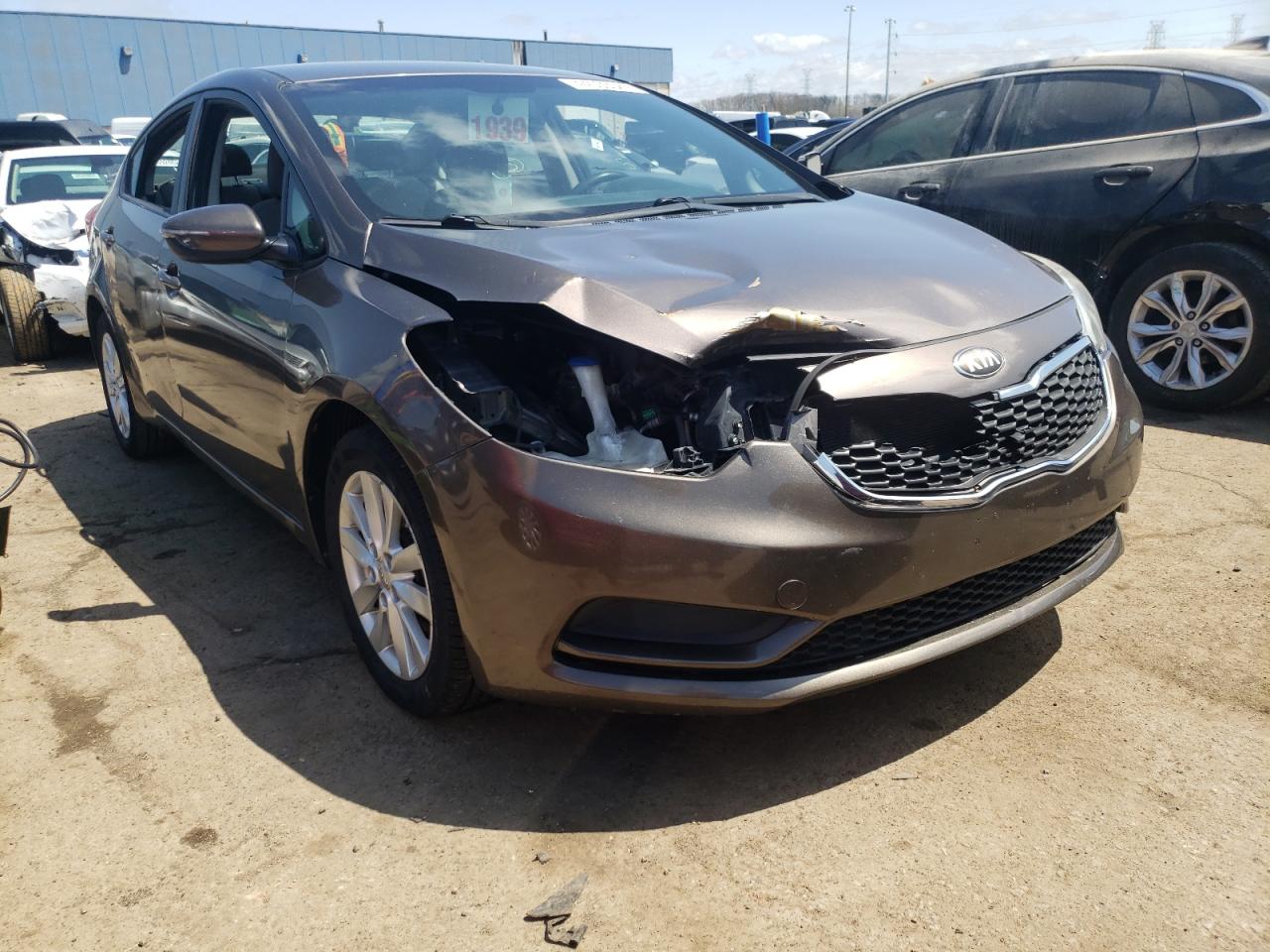KIA FORTE LX 2014 with VIN KNAFX4A67E5063426 - Photo from auction