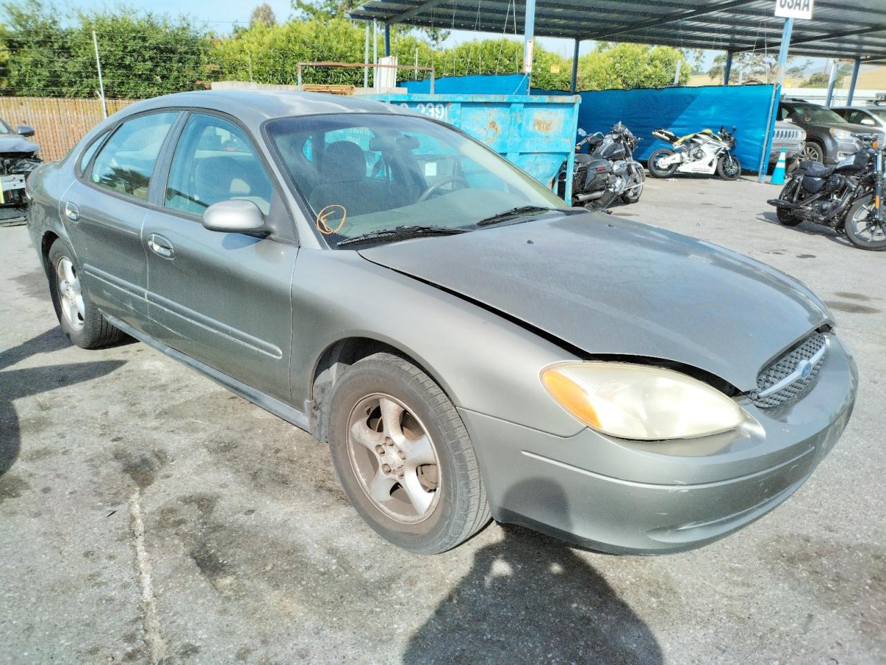 FORD TAURUS SES 2001 with VIN 1FAFP55U91A213898 - Photo from auction