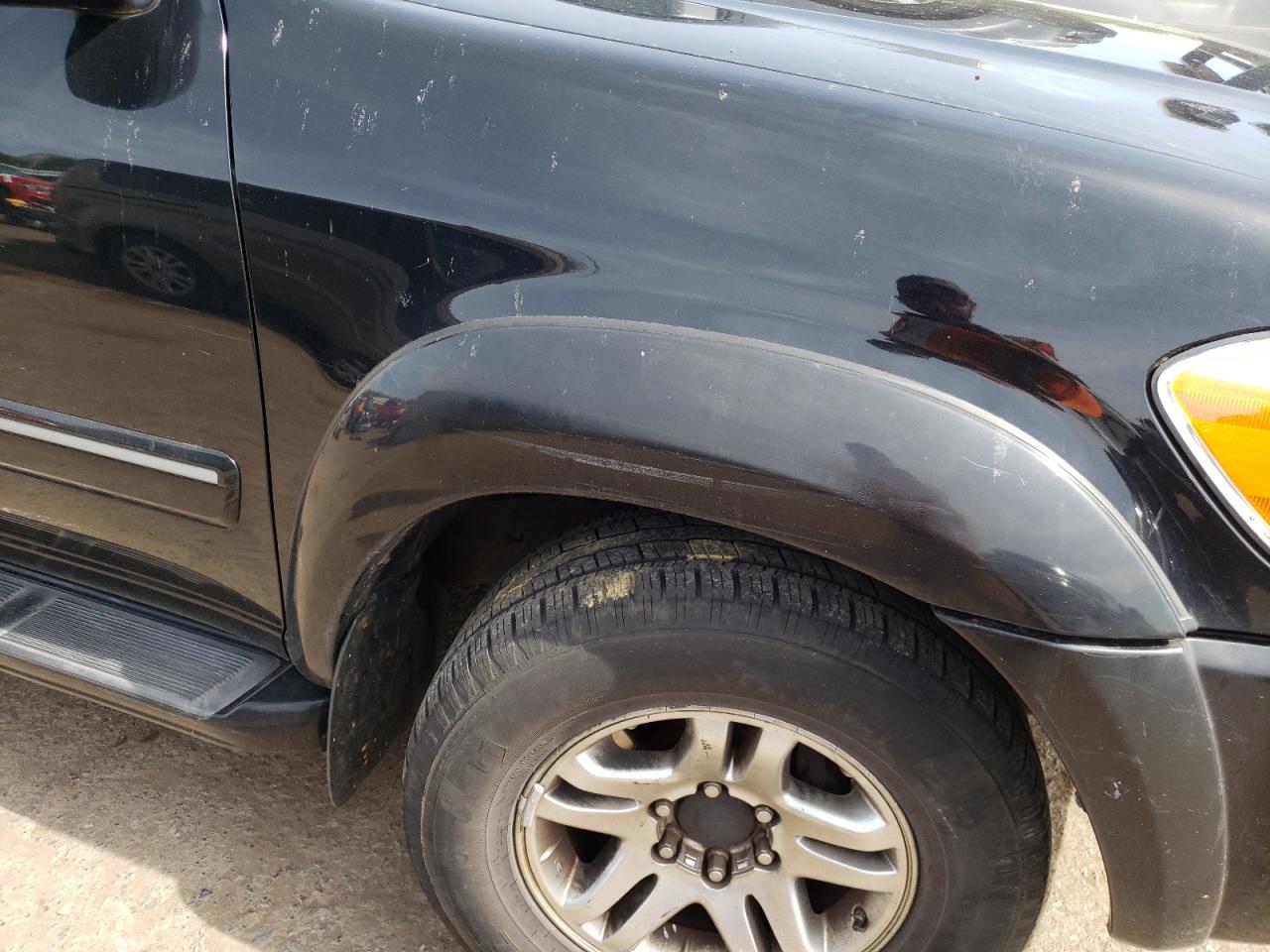 Photo 9 from auction – 2006 TOYOTA SEQUOIA with VIN 5TDBT44A16S261637