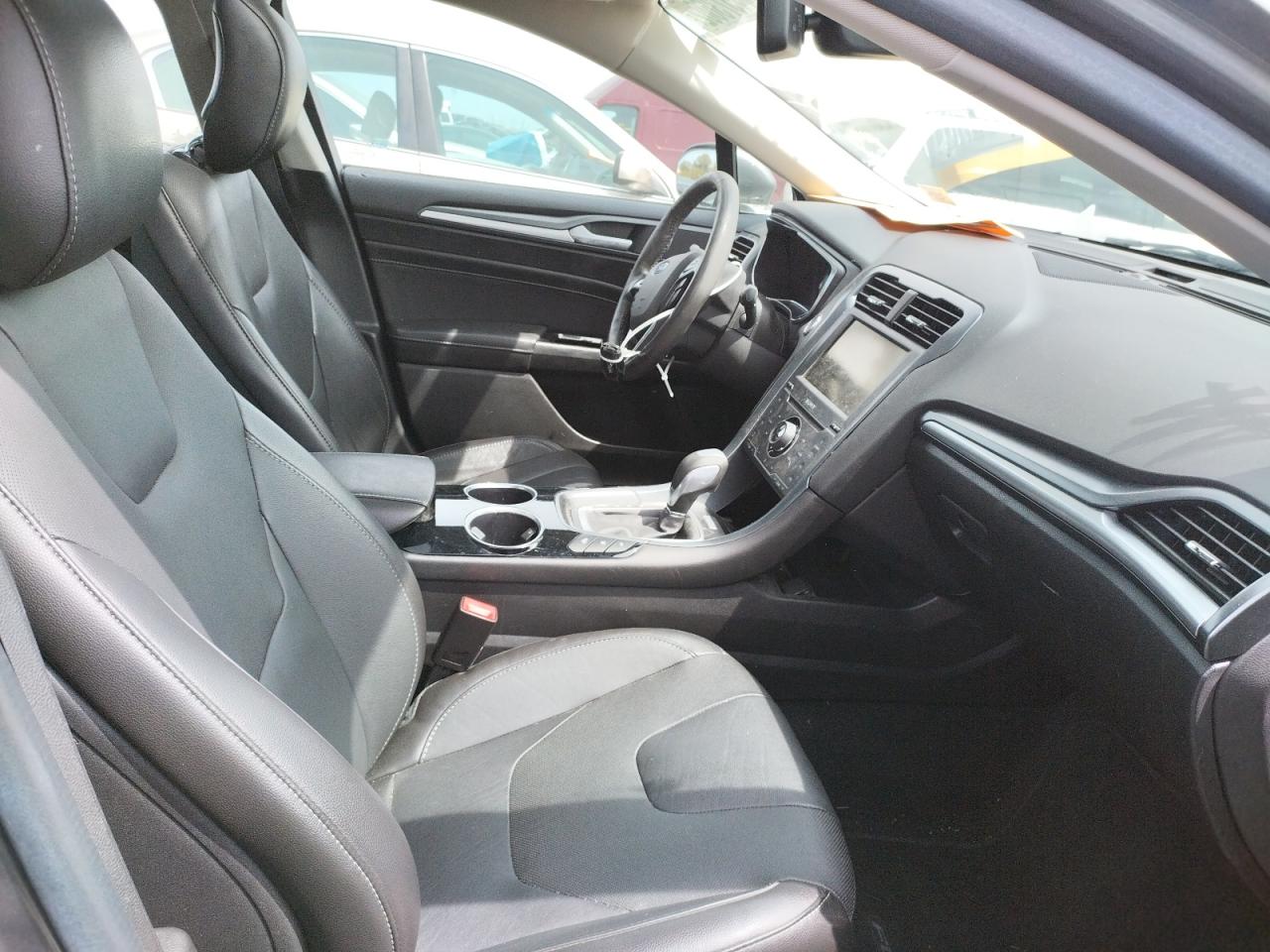 Photo 5 from auction – 2014 FORD FUSION TIT with VIN 3FA6P0SU4ER129751