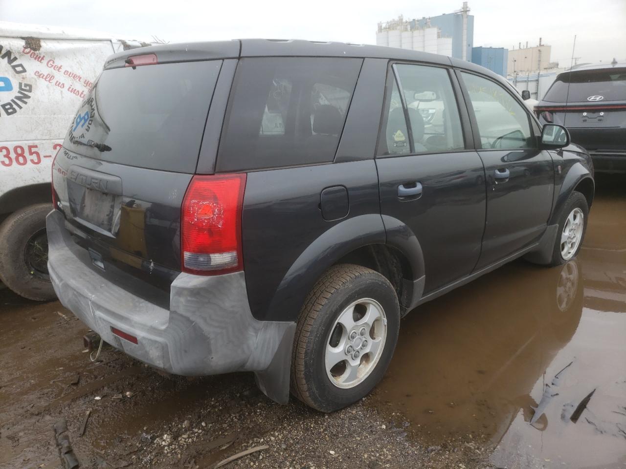 Photo 4 from auction – 2002 SATURN VUE with VIN 5GZCZ23D62S810056