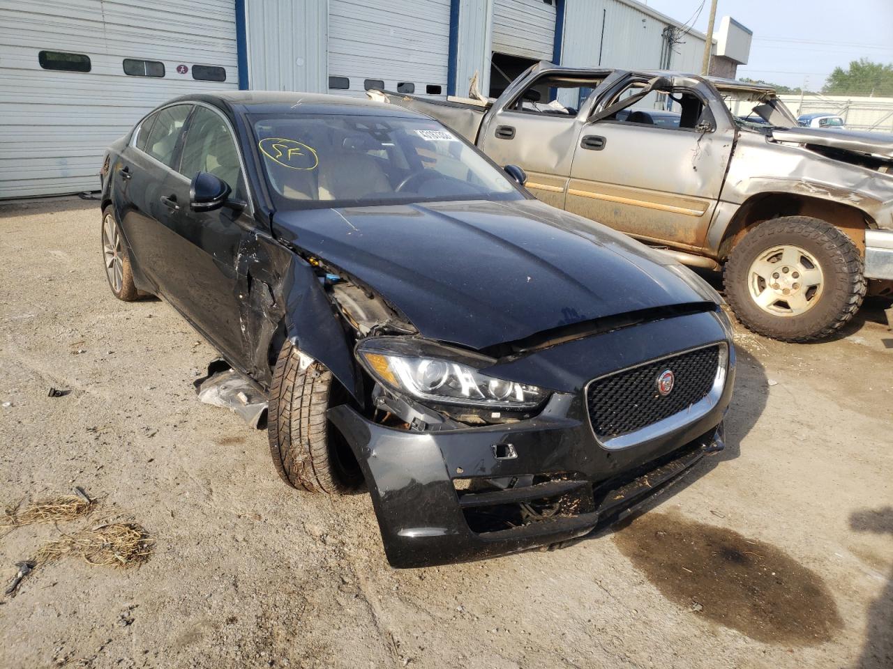 JAGUAR XE PRESTIG 2017 with VIN SAJAE4BNXHA971553 - Photo from auction