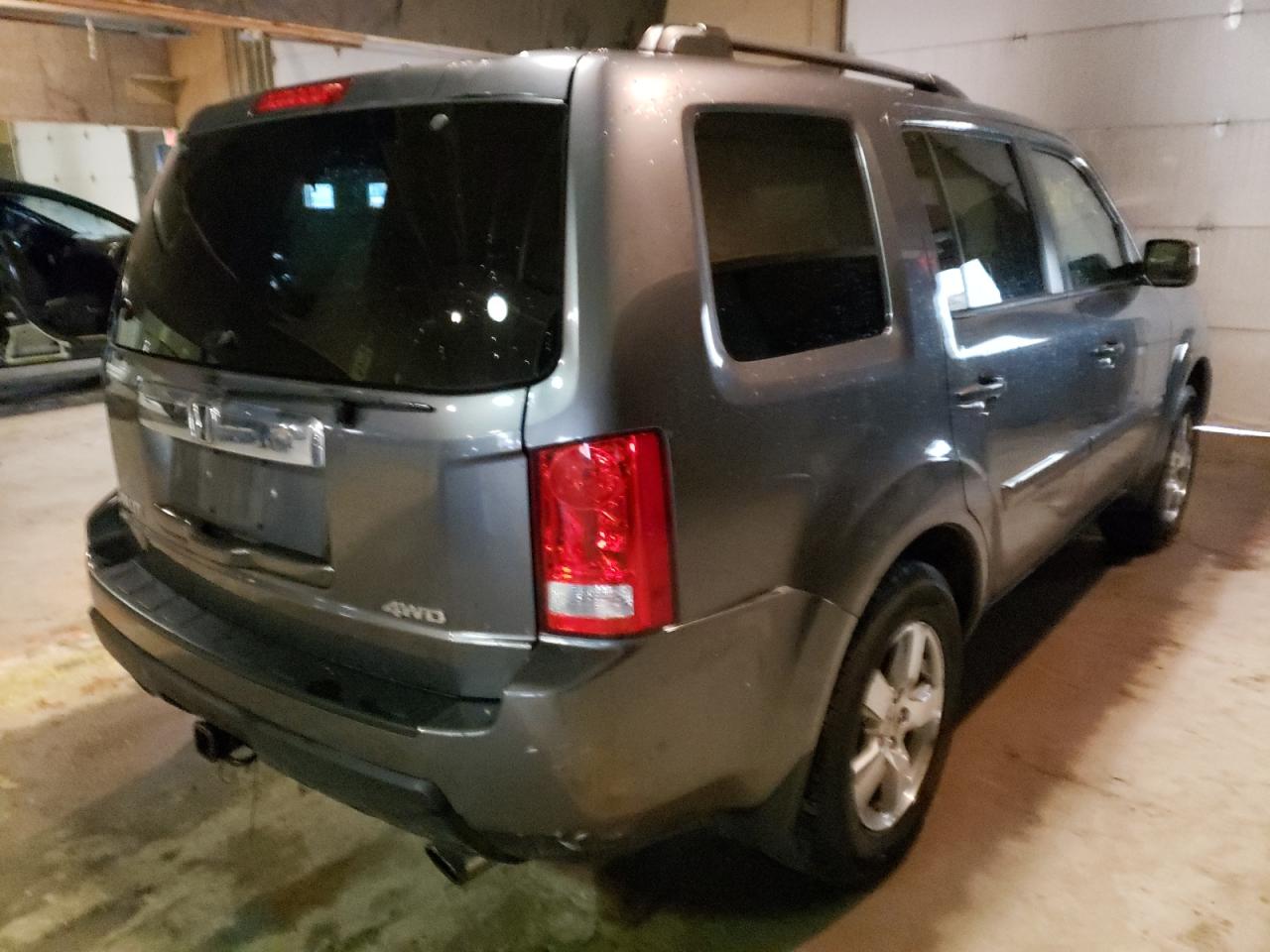 Photo 4 from auction – 2011 HONDA PILOT EXL with VIN 5FNYF4H52BB019985