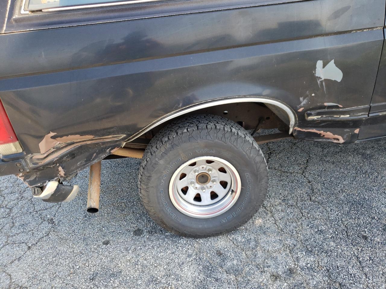 Photo 9 from auction – 1987 FORD BRONCO U10 with VIN 1FMEU15H5HLA41356