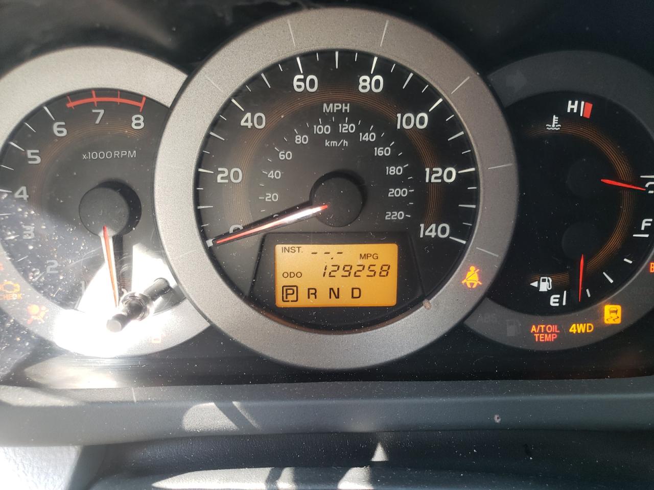 Photo 8 from auction – 2010 TOYOTA RAV4 LIMIT with VIN 2T3DF4DV8AW044001