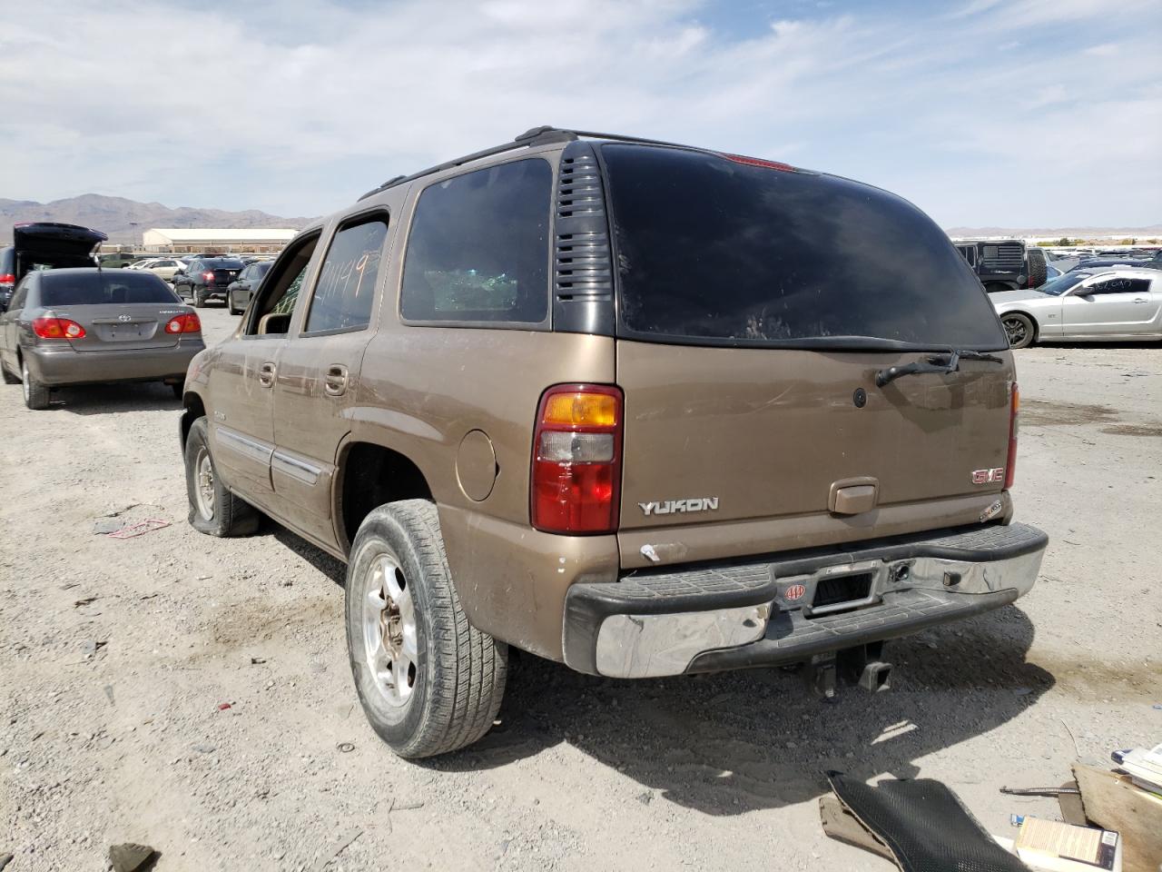 Photo 3 from auction – 2003 GMC YUKON with VIN 1GKEC13T23J324224