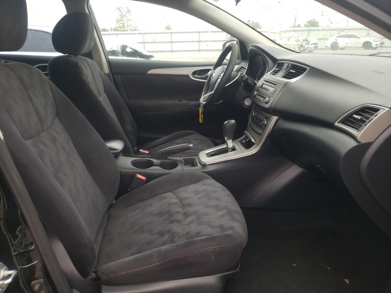 Photo 5 from auction – 2013 NISSAN SENTRA S with VIN 3N1AB7AP1DL779178