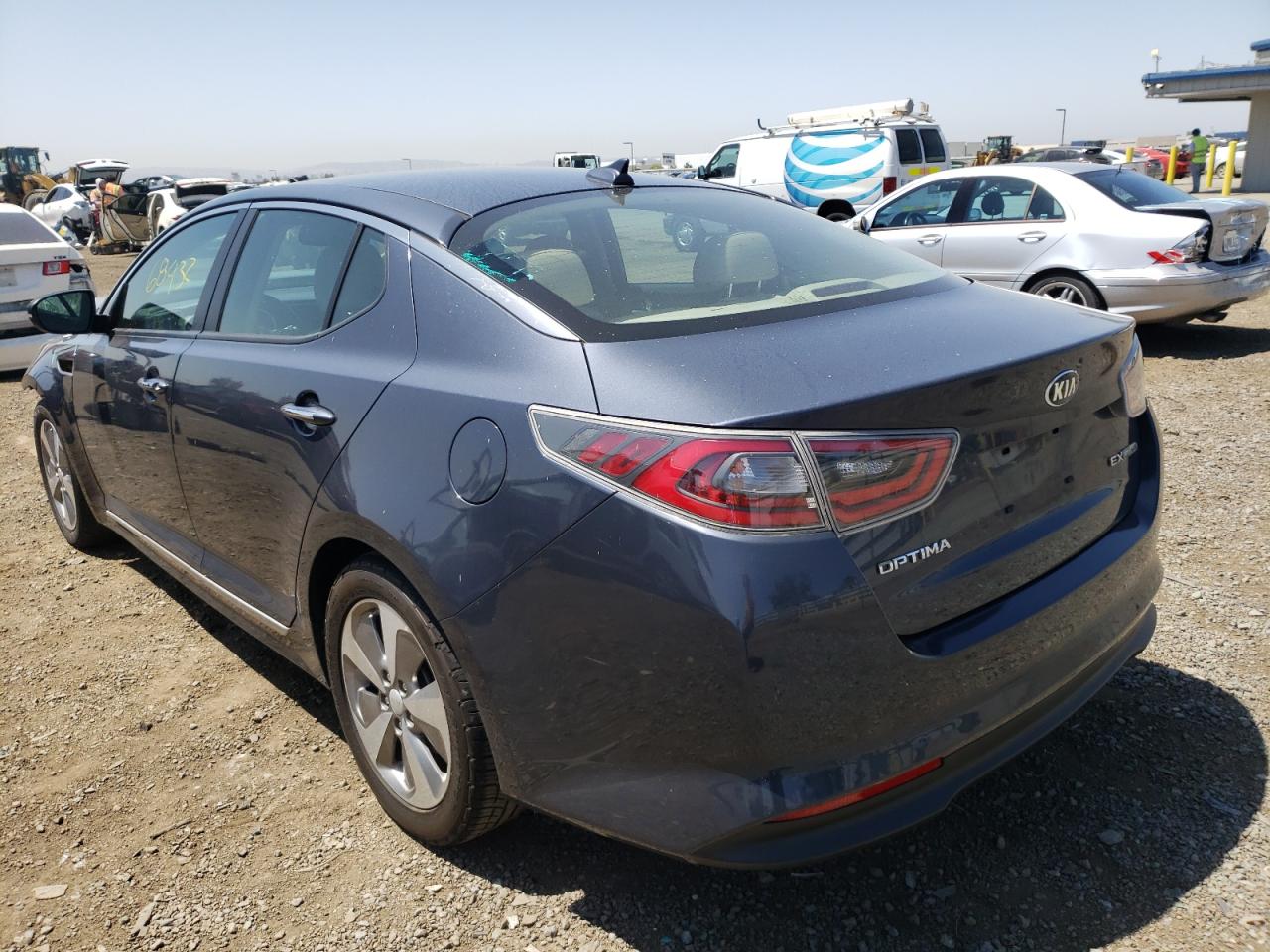 Photo 3 from auction – 2015 KIA OPTIMA HYB with VIN KNAGN4AD2F5084078