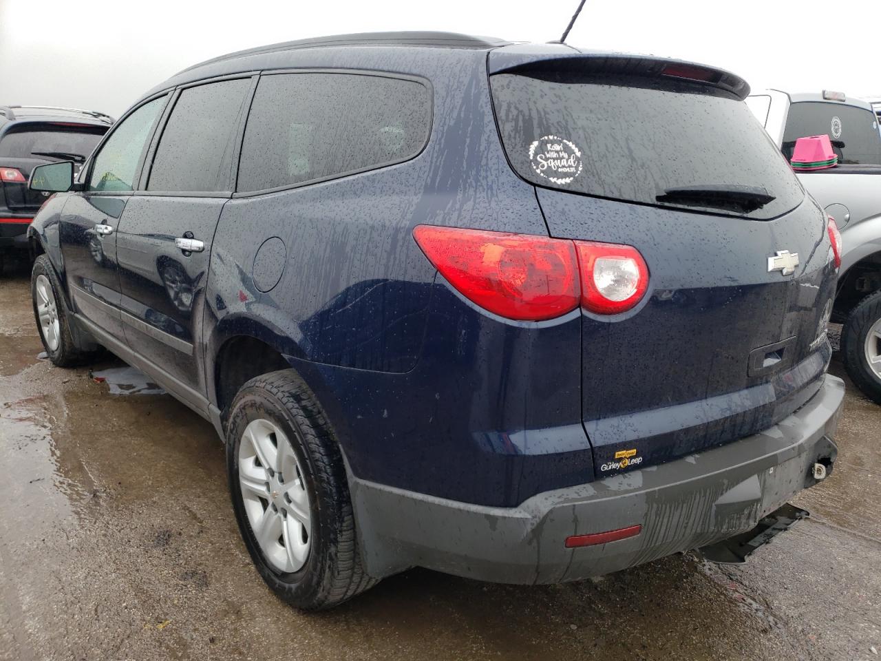 Photo 3 from auction – 2011 CHEVROLET TRAVERSE L with VIN 1GNKREED1BJ218878