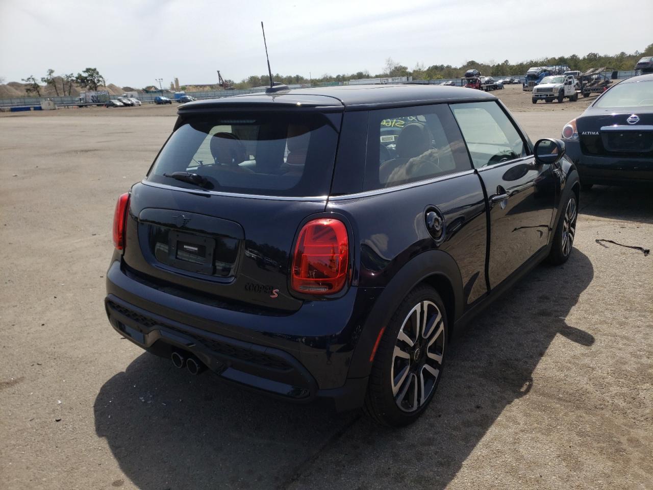 Photo 4 from auction – 2022 MINI COOPER S with VIN WMW53DH00N2S16691