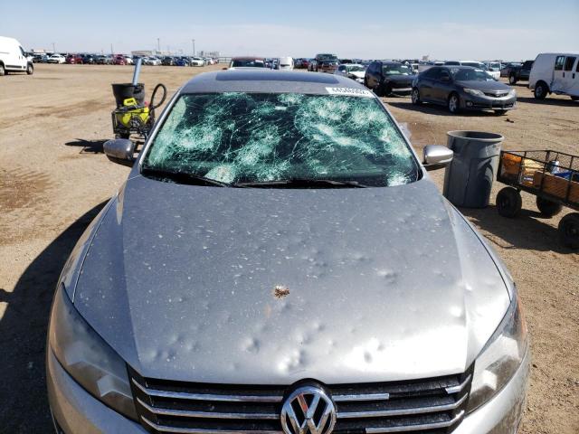 Photo 9 from auction – 2014 VOLKSWAGEN PASSAT SE with VIN 1VWBS7A38EC065573