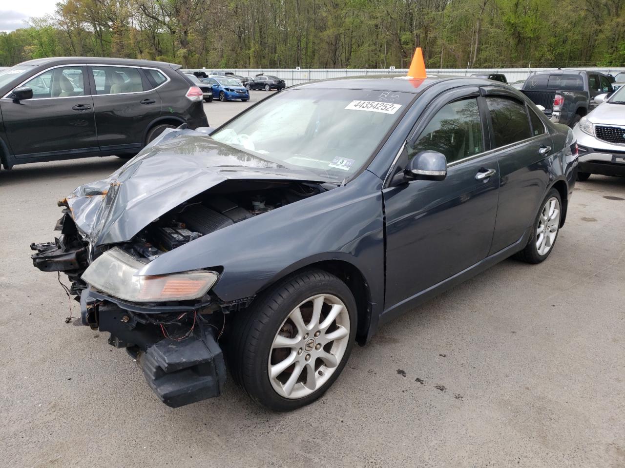 Photo 2 from auction – 2004 ACURA TSX with VIN JH4CL96844C034791