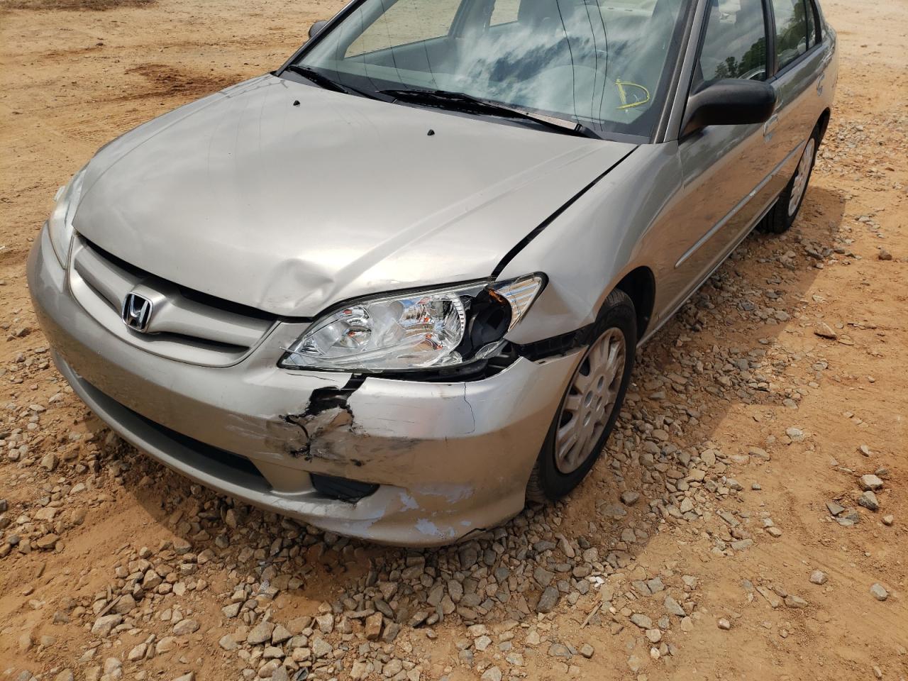 Photo 9 from auction – 2005 HONDA CIVIC LX with VIN 2HGES166X5H563689